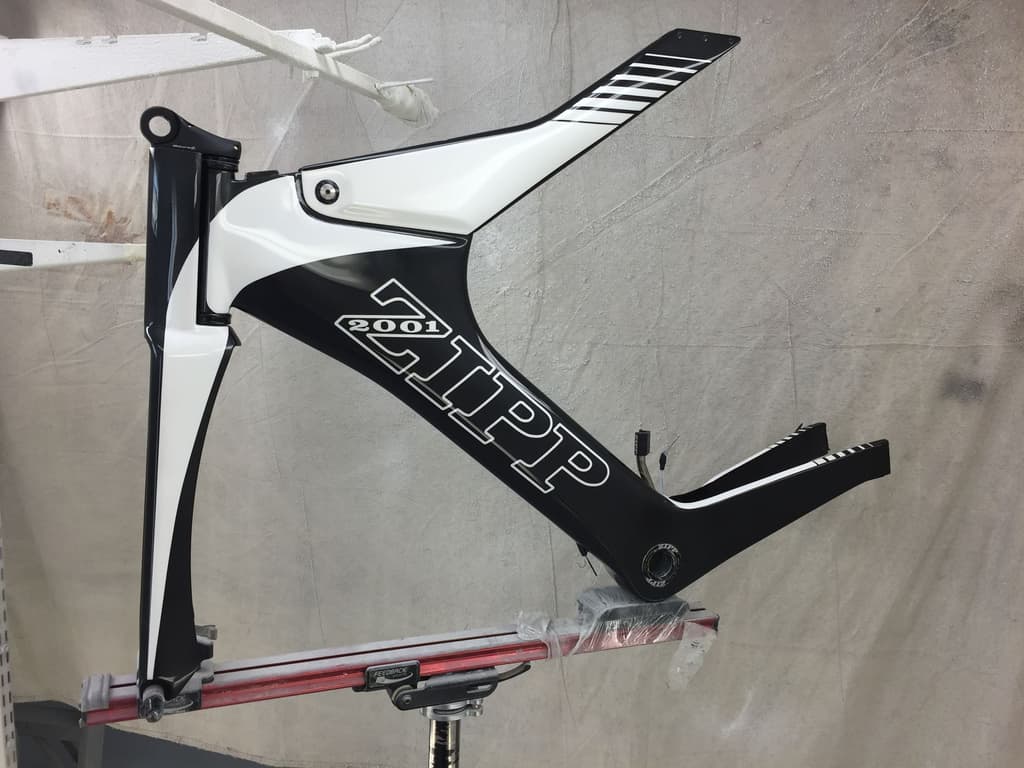 Vintage Zipp 2001 time trial frame refinished in its original black-and-white color scheme as part of a full restoration.